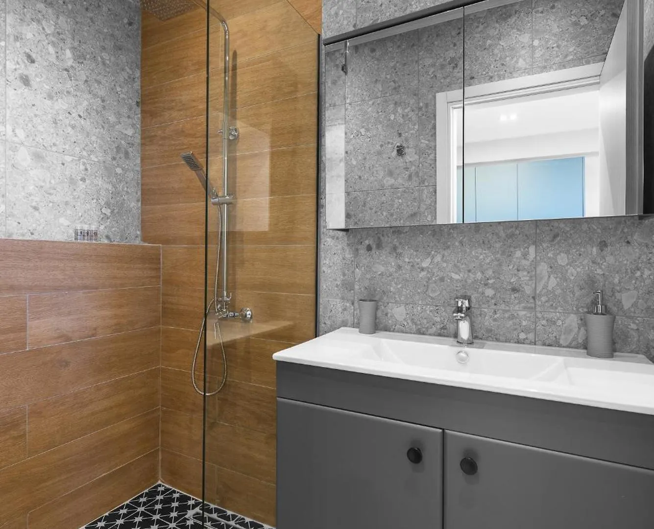 Avenue Studios & Apartments, Nilie Hospitality Mgmt Thessaloniki 0*,