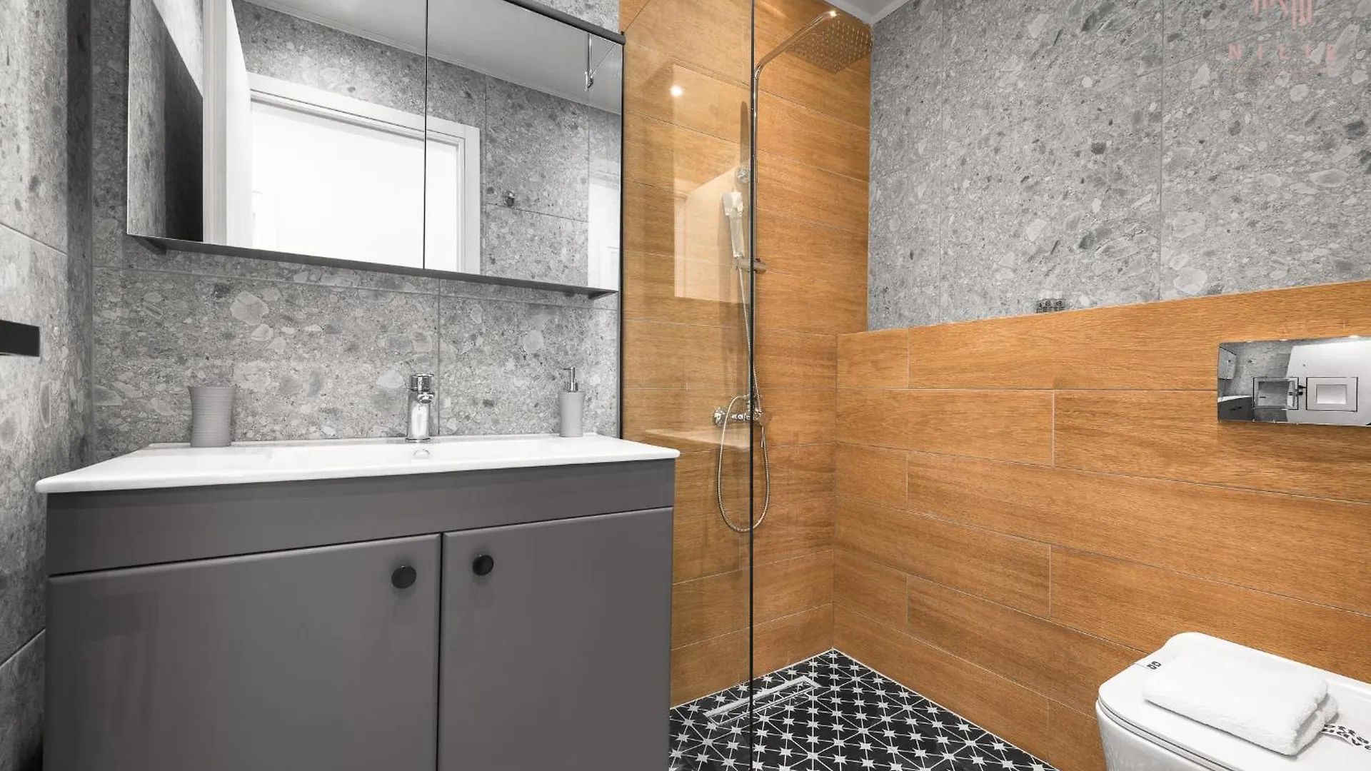 Avenue Studios & Apartments, Nilie Hospitality Mgmt Thessaloniki Apartment